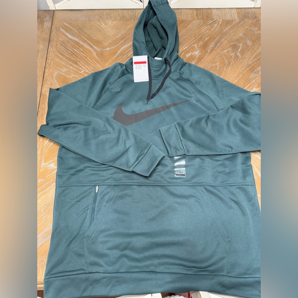 NIKE MEN HOODIE Size L NEW